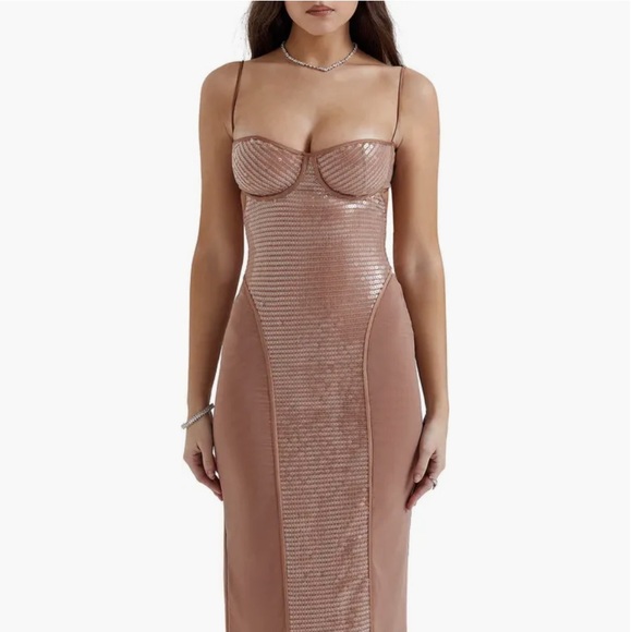 House of CB BONITA DRESS 
NEW WITH ALL TAGS 
SIZE L CUP SIZE C-D 
STRETCHY 
HOT - Picture 1 of 4